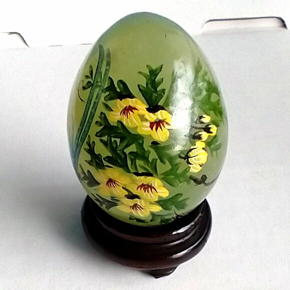Vintage Chinese Jade Green Egg Trio Hand Painted Stones w/Stands - Picture 9 of 15